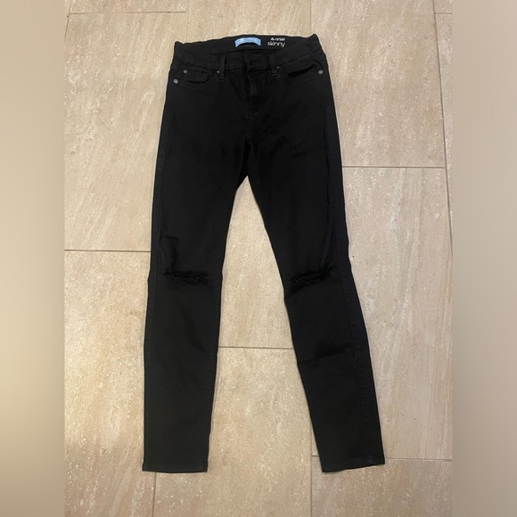 7 For All Mankind - Picture 2 of 9